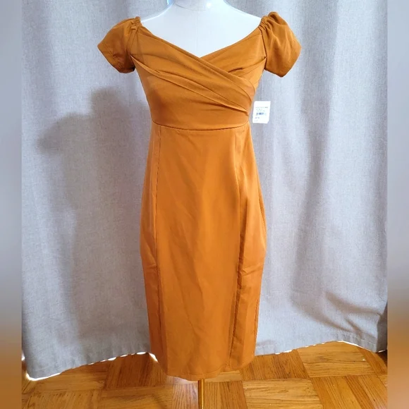 One One Six Dresses | Off The Shoulder Gold Tone Dress Size Small | Color: Brown/Yellow | Size: S | Agdtp70's Closet